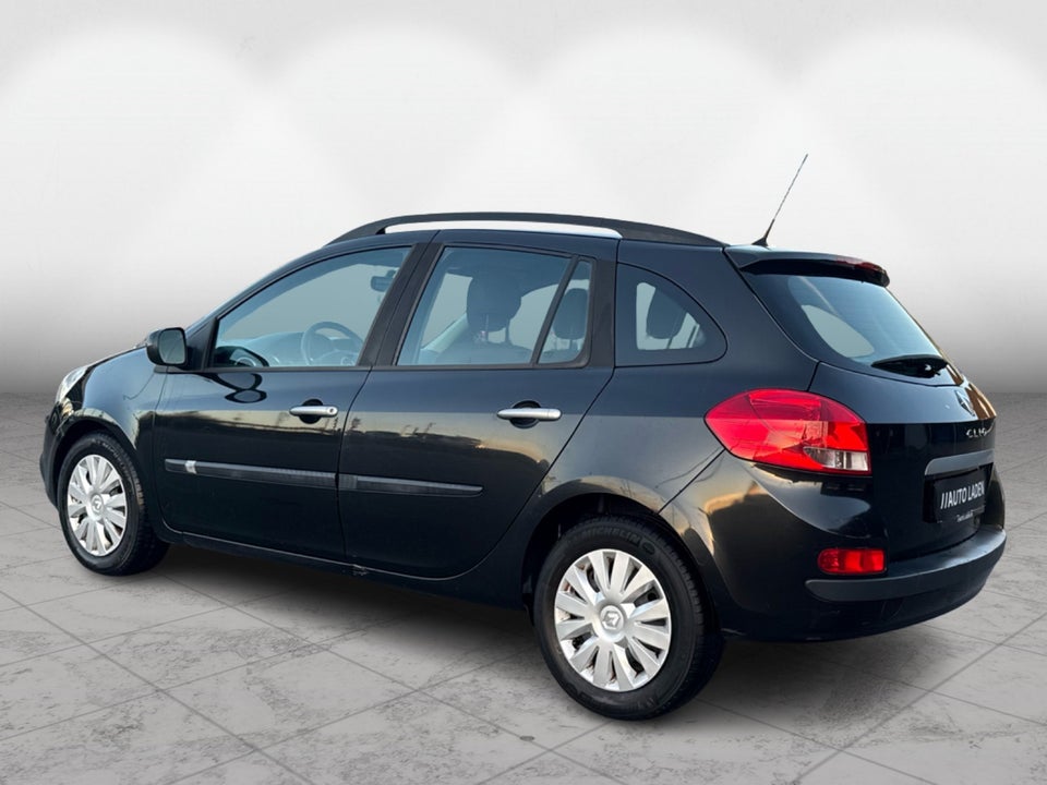 Renault Clio III 1,2 16V Expression Sport Tourer 5d