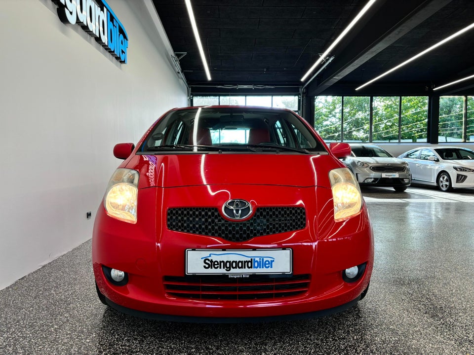 Toyota Yaris 1,3 Luna 5d