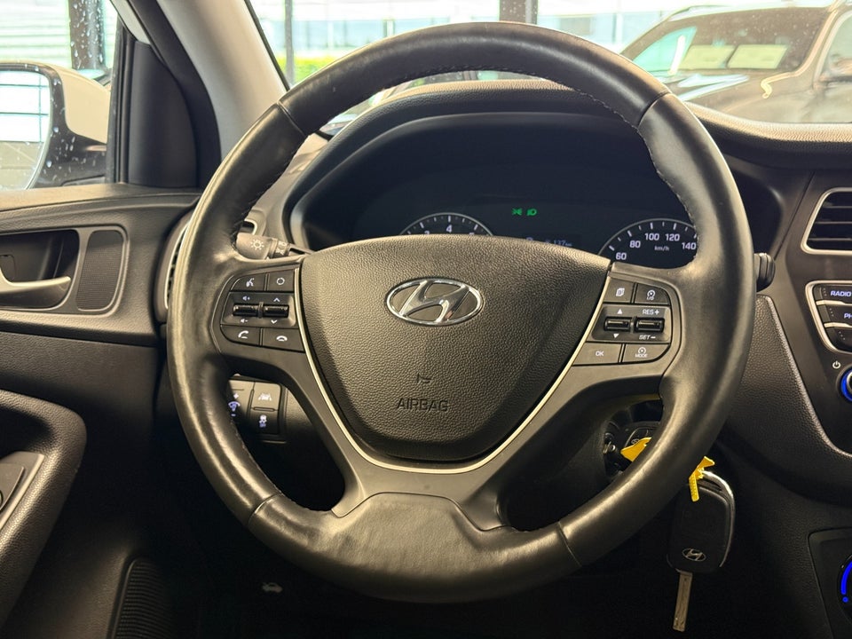 Hyundai i20 1,0 T-GDi Trend DCT 5d
