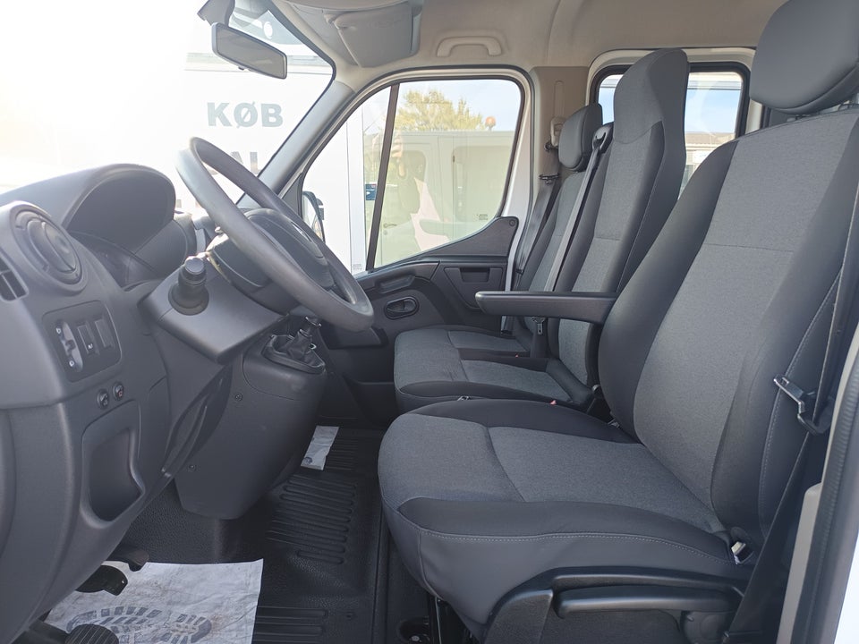 Renault Master III T35 2,3 dCi 145 L3 Db.Kab m/lad 4d