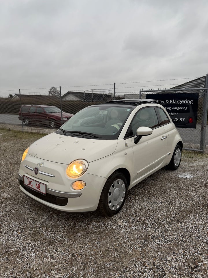 Fiat 500 1,2 Lounge 3d