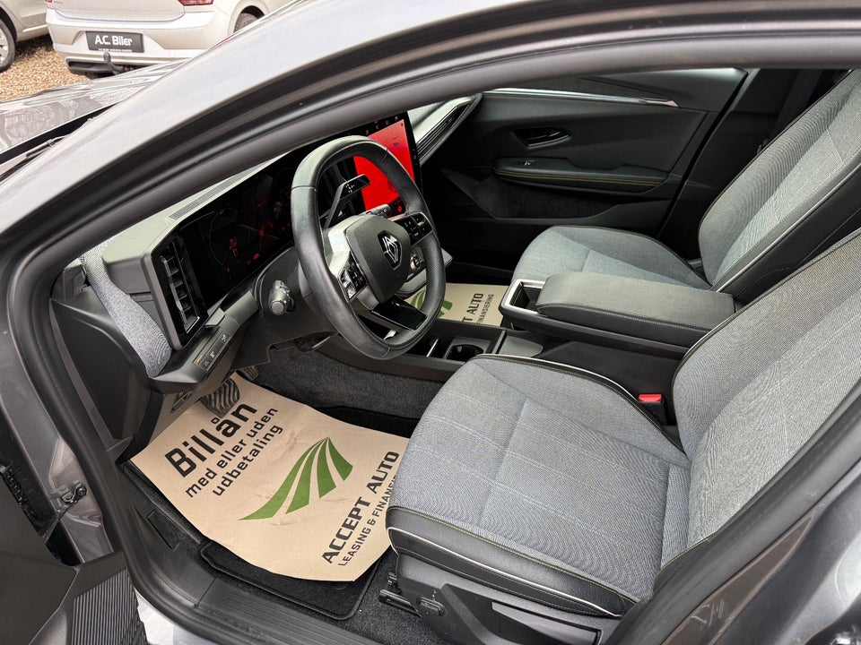 Renault Megane E-Tech 60 Techno 5d