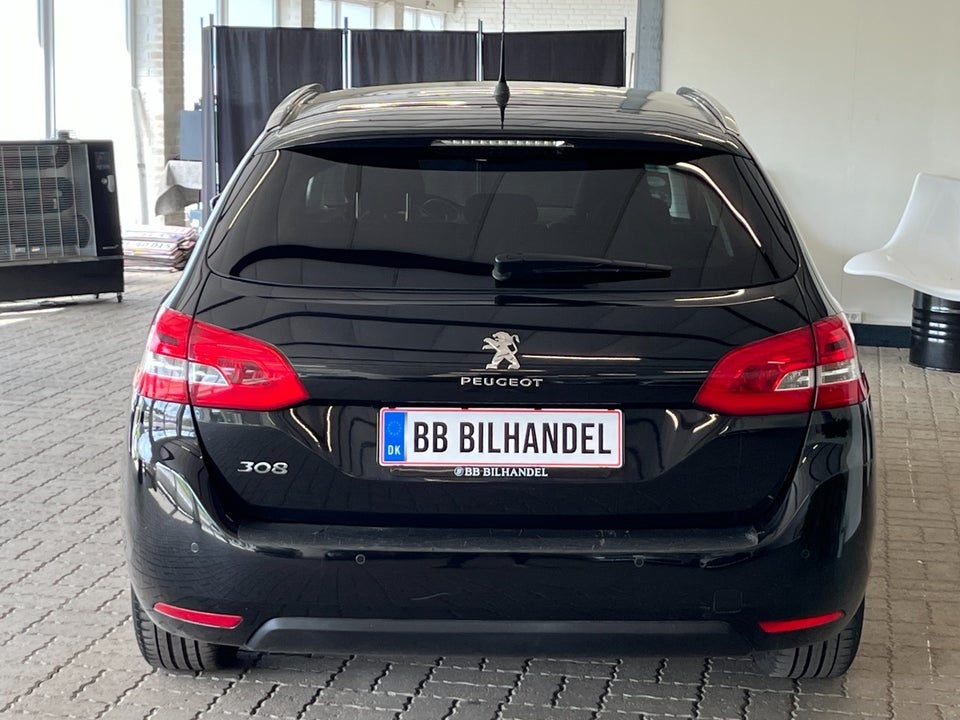 Peugeot 308 1,6 BlueHDi 120 Allure Sky SW 5d