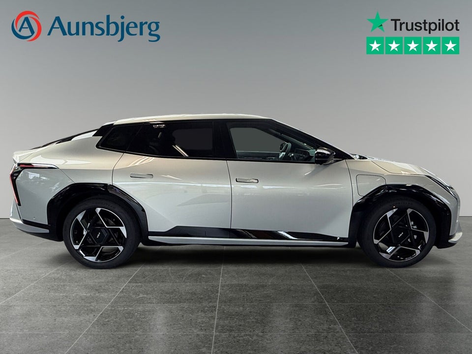 Kia EV4 81 Long Range GT-Line Fastback 4d