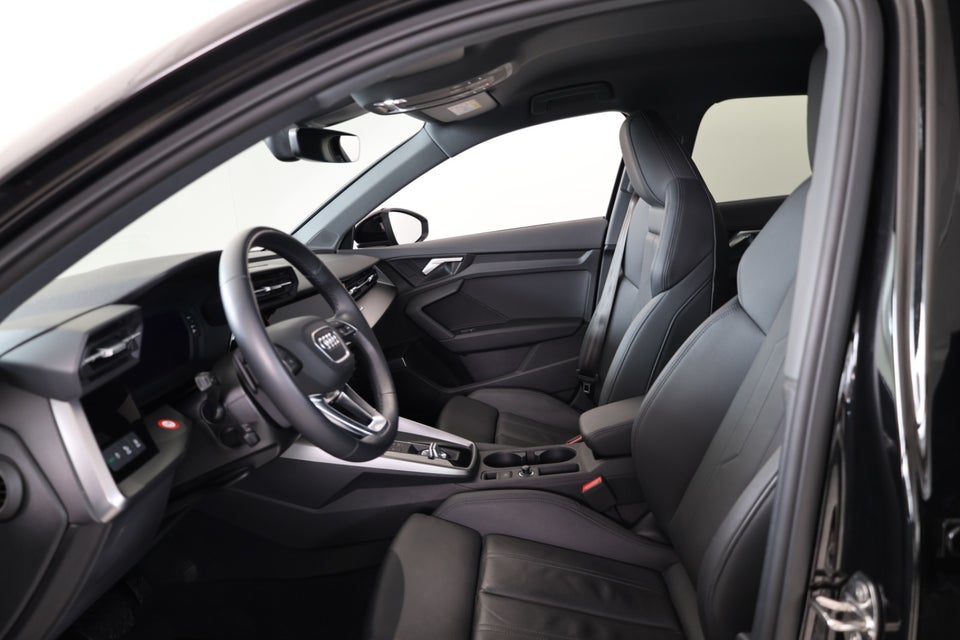 Audi A3 45 TFSi e S-line Sportback S-tr. 5d