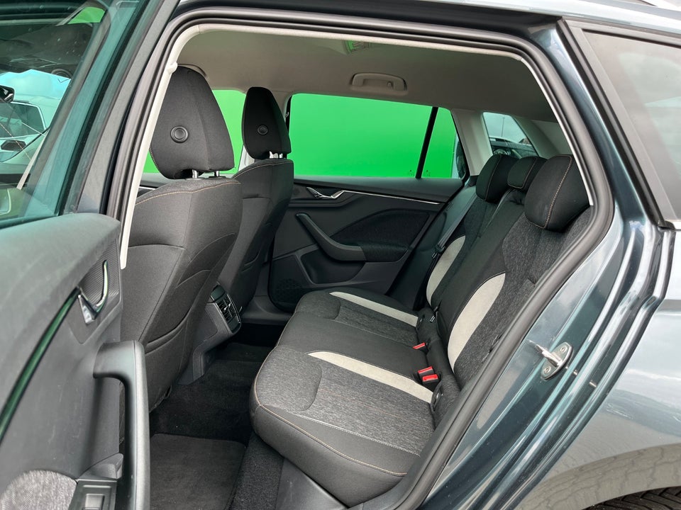 Skoda Kamiq 1,0 TSi 115 Style DSG 5d