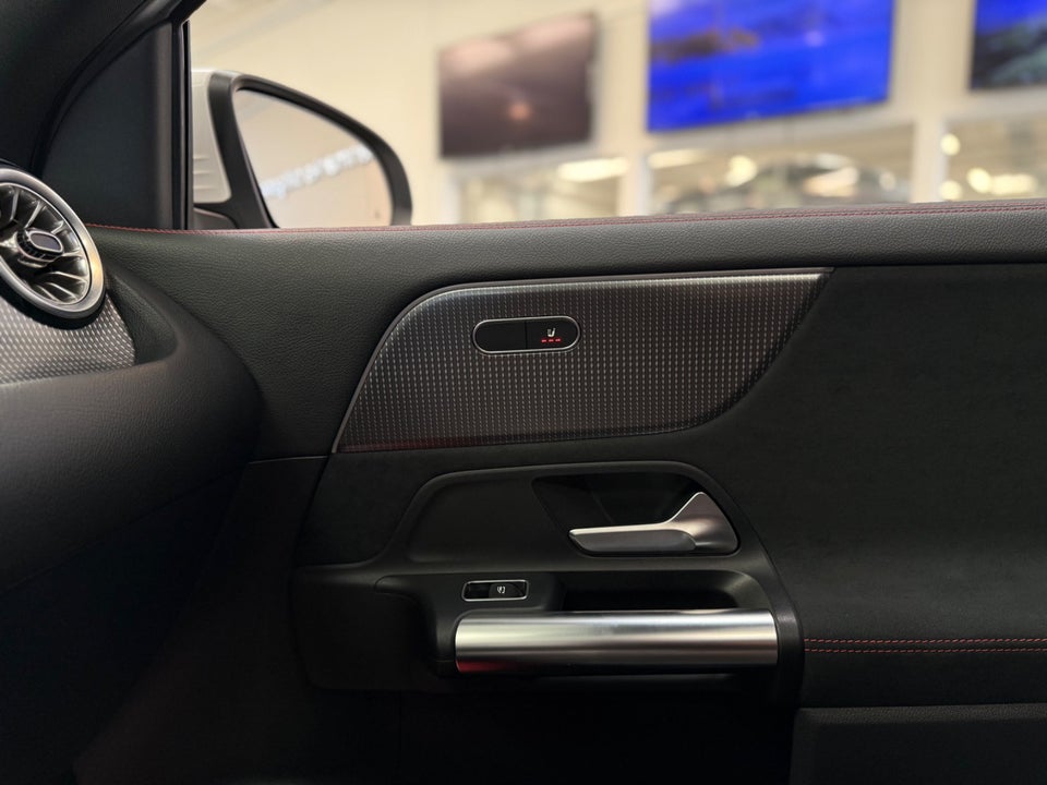 Mercedes EQA250 AMG Line 5d