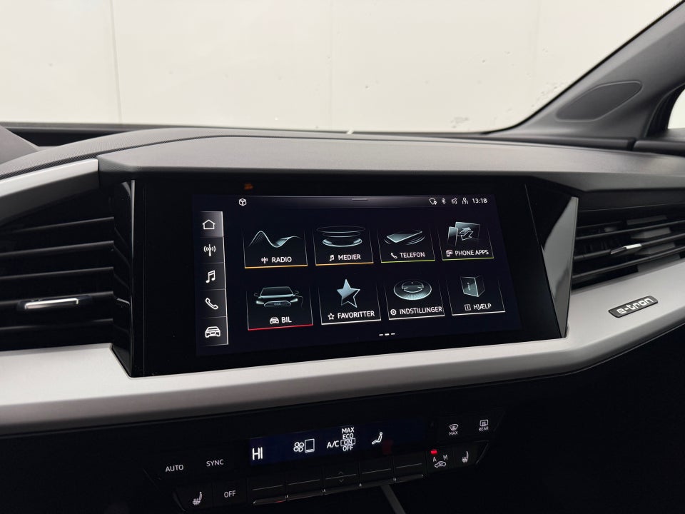 Audi Q4 e-tron 50 Attitude quattro 5d