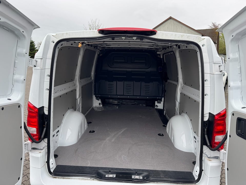 Mercedes eVito 112 L