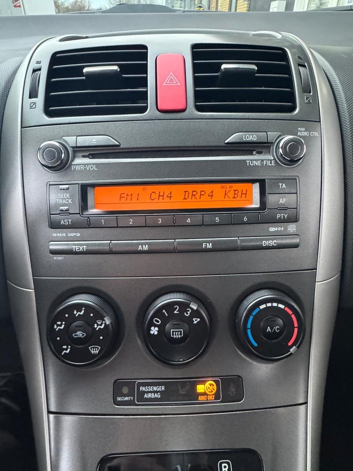 Toyota Auris 1,6 Luna+ M/M 5d