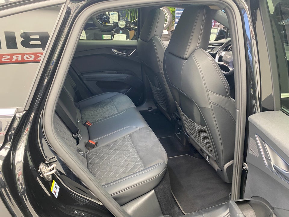 Audi Q4 e-tron 50 S-line Sportback quattro 5d