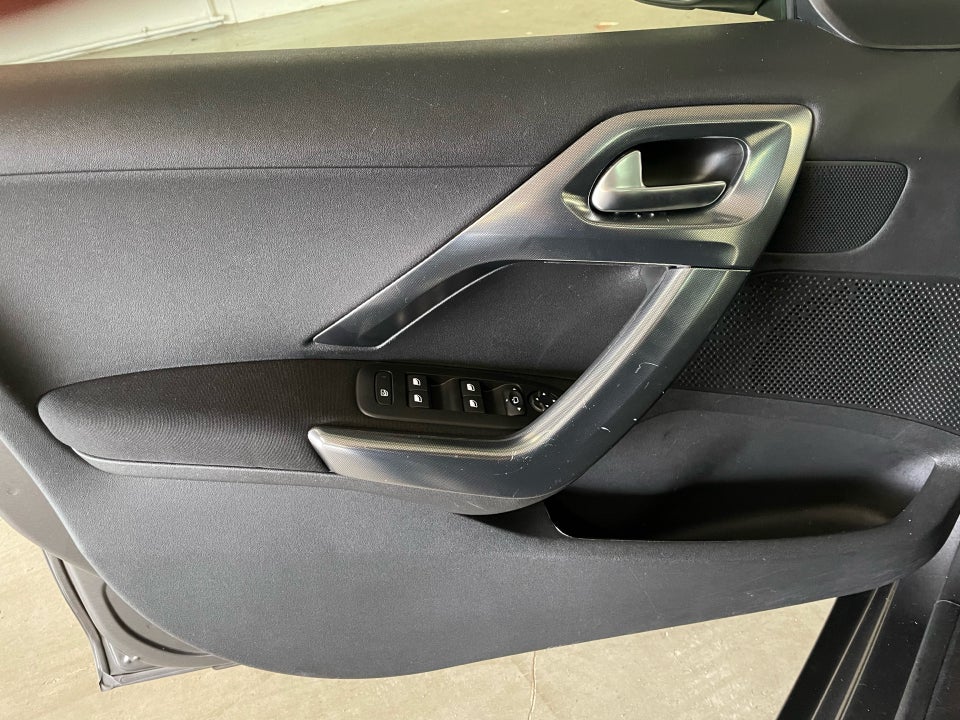 Peugeot 2008 1,2 PureTech 110 Exclusive+ EAT6 5d