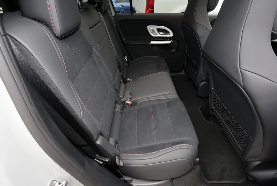 Mercedes GLB250+ electric AMG Premium 5d
