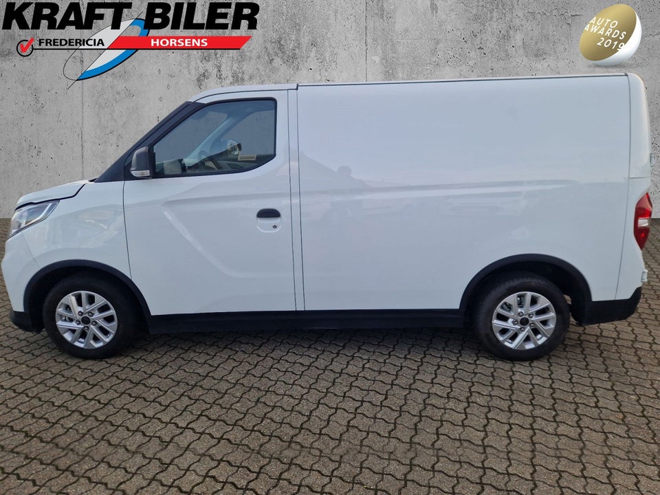 Maxus e-Deliver 3 35 Cargo Van SWB