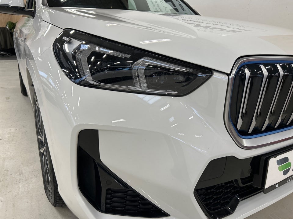 BMW iX1 xDrive30 M-Sport 5d
