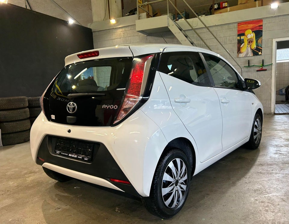 Toyota Aygo 1,0 VVT-i x-cite 5d