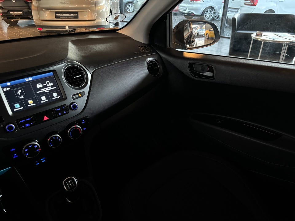 Hyundai i10 1,0 Trend 5d