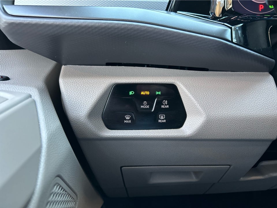 VW Multivan 1,4 eHybrid DSG kort