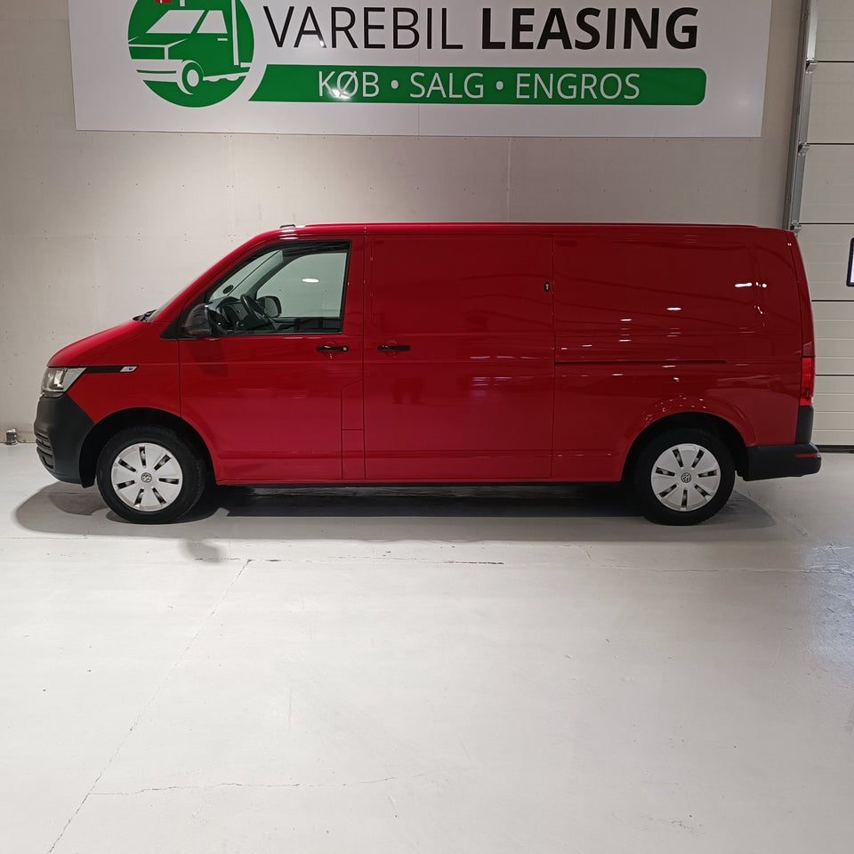 VW Transporter 2,0 TDi 150 Kassevogn DSG lang