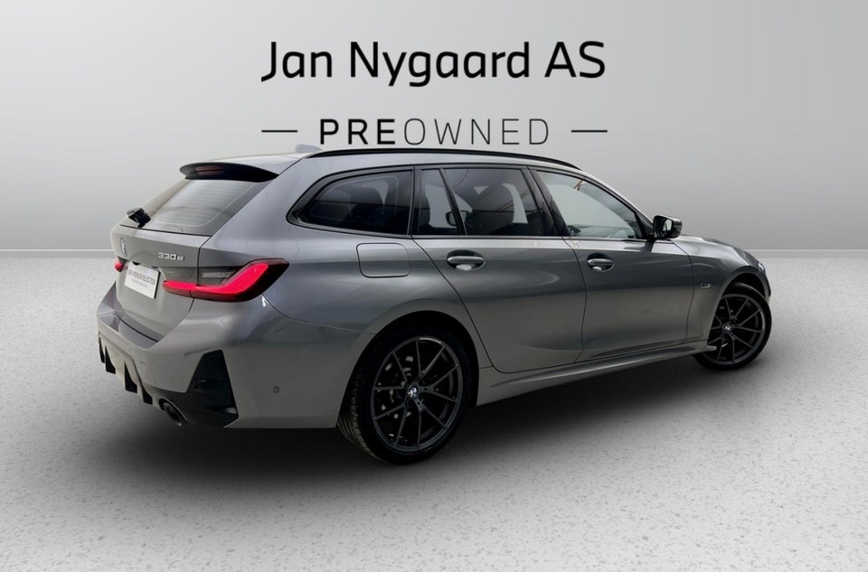BMW 330e 2,0 Touring M-Sport aut. 5d