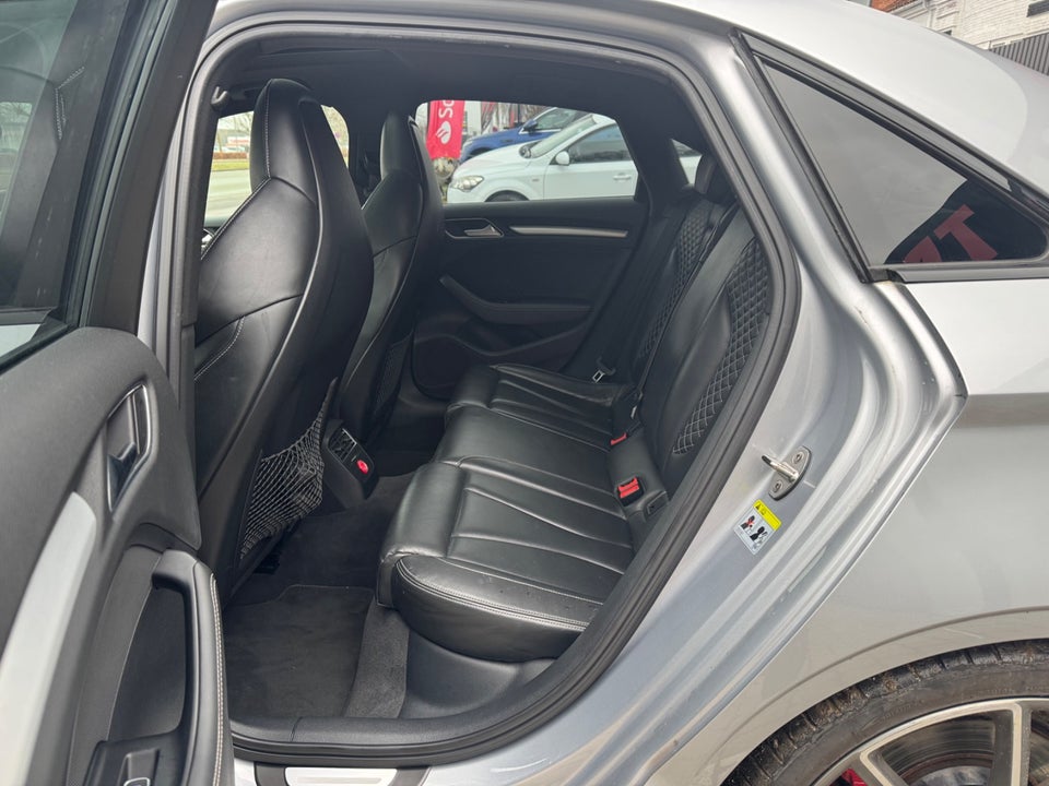 Audi S3 2,0 TFSi quattro 4d