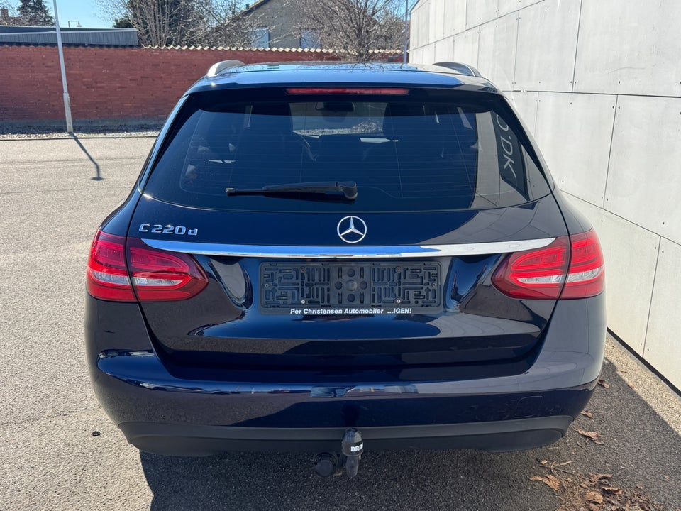 Mercedes C220 d 2,2 Business stc. 5d