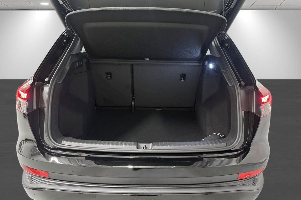 Audi Q4 e-tron 40 Progress 5d