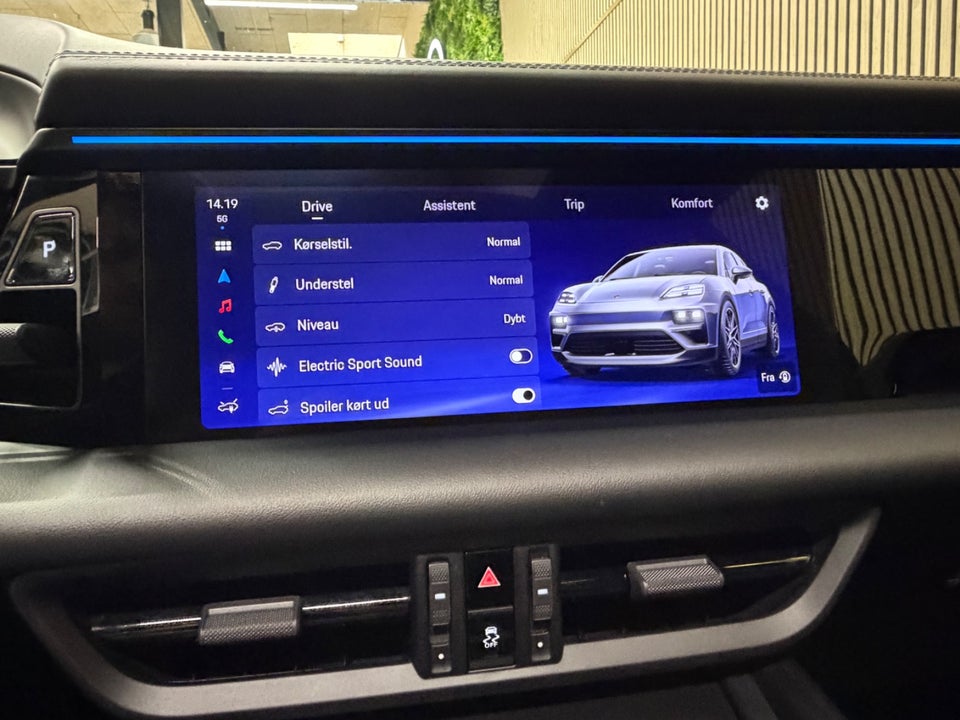Porsche Macan 4 5d