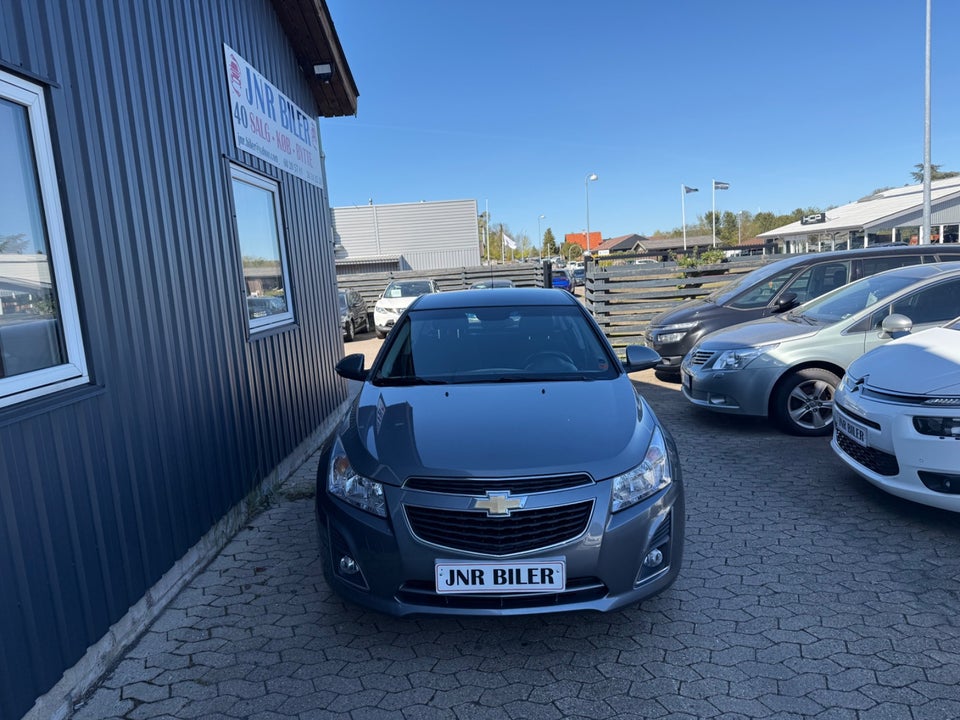 Chevrolet Cruze 1,8 LT 4d