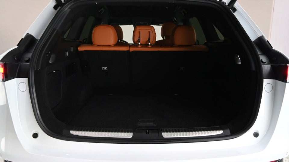 Xpeng G9 Standard Range 5d