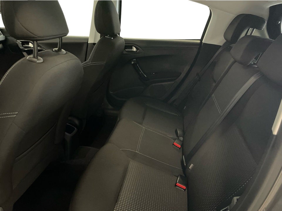 Peugeot 208 1,6 BlueHDi 100 Edition+ 5d