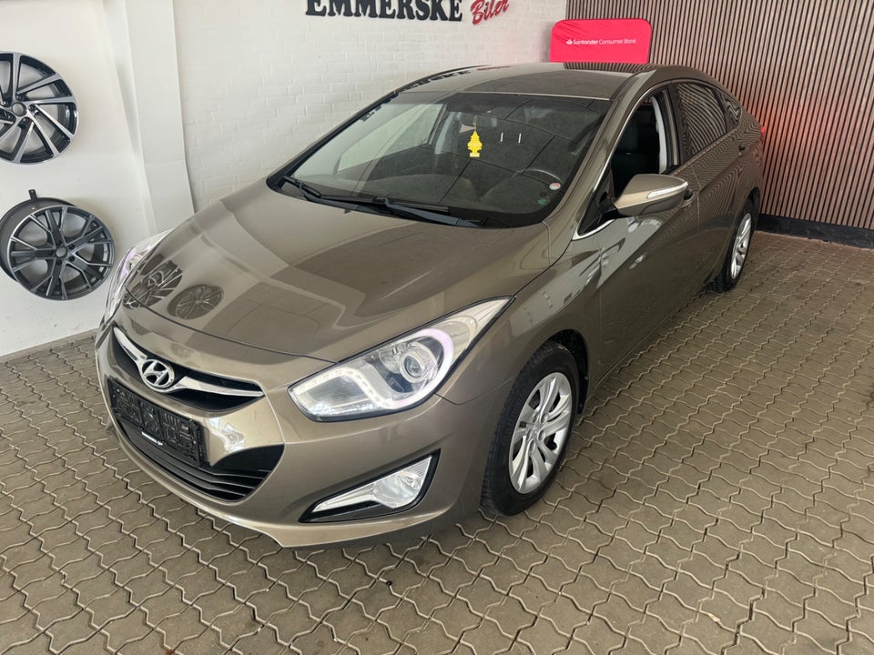 Hyundai i40 1,7 CRDi 115 Comfort 4d