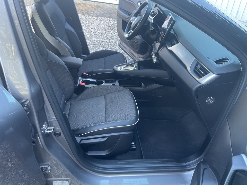 Renault Captur 1,6 E-Tech Intens 5d