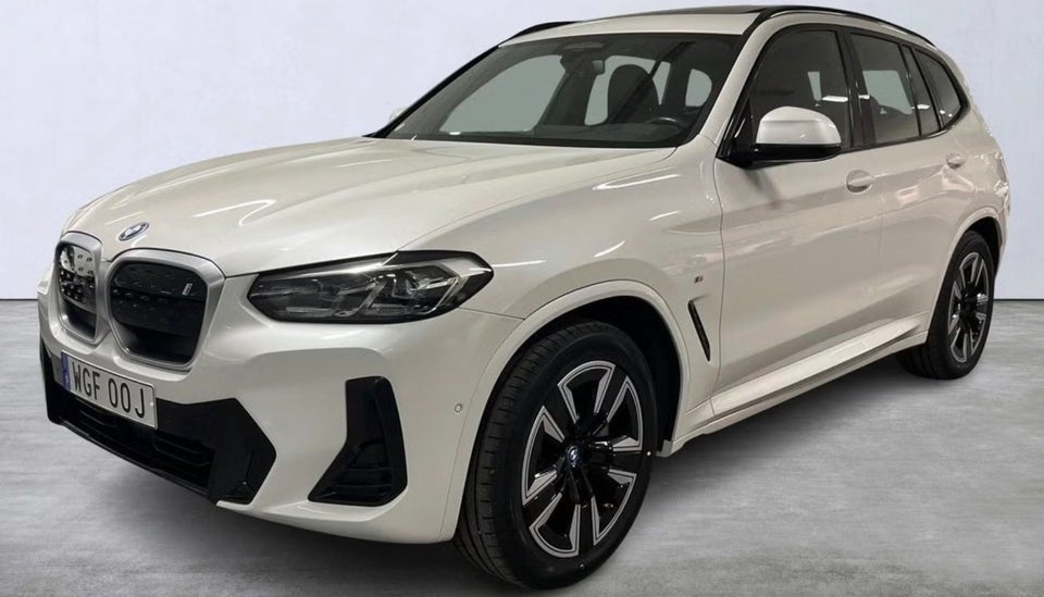 BMW iX3 Charged M-Sport 5d