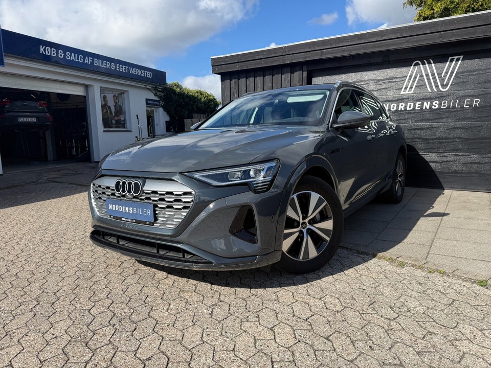 Audi Q8 e-tron 55 Prestige quattro 5d