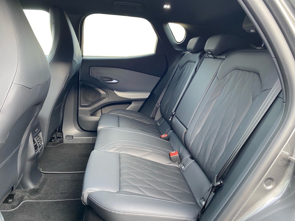 Ford Capri 82 Premium Extended Range 5d