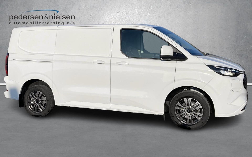 Ford E-Transit Custom 320L 64 Limited