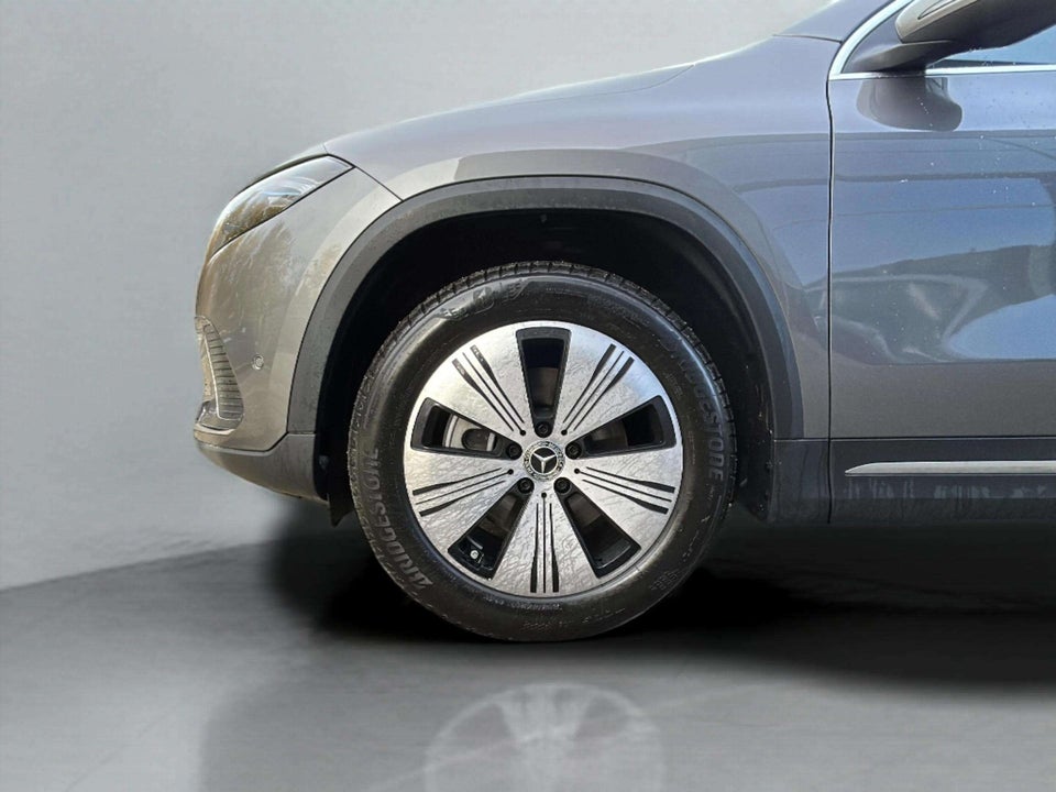 Mercedes EQA250 Progressive 5d