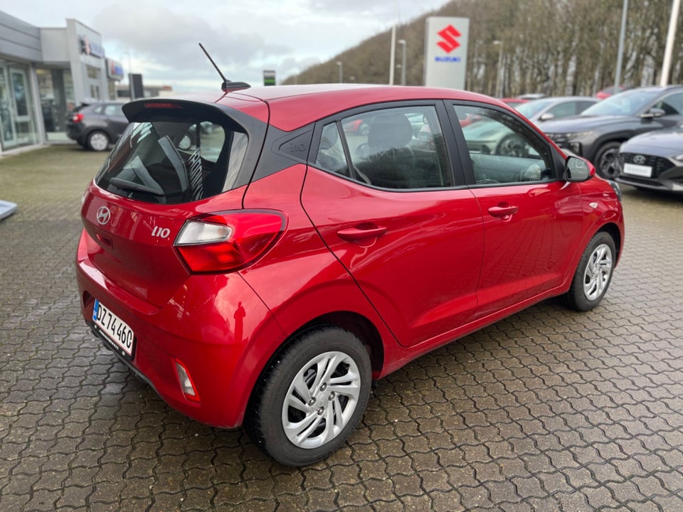 Hyundai i10 1,0 MPi Essential 5d