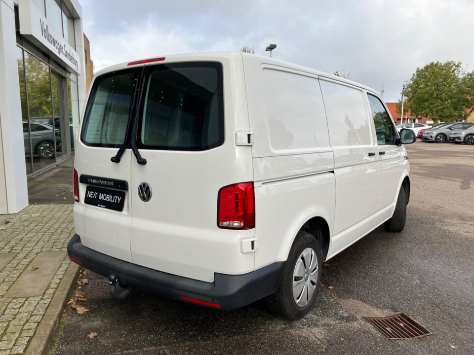 VW Transporter 2,0 TDi 150 Kassevogn DSG kort