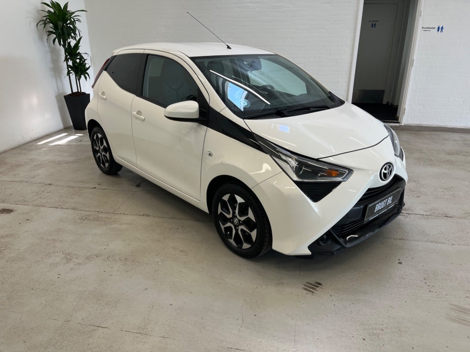 Toyota Aygo 1,0 VVT-i x-pose 5d