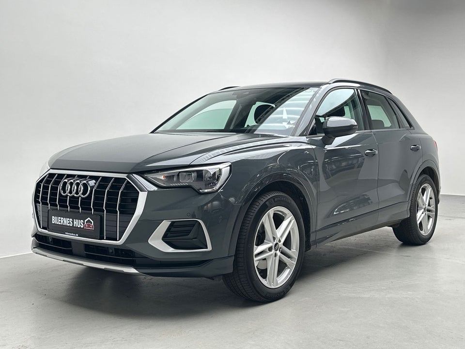 Audi Q3 35 TFSi Advanced Prestige S-tr. 5d