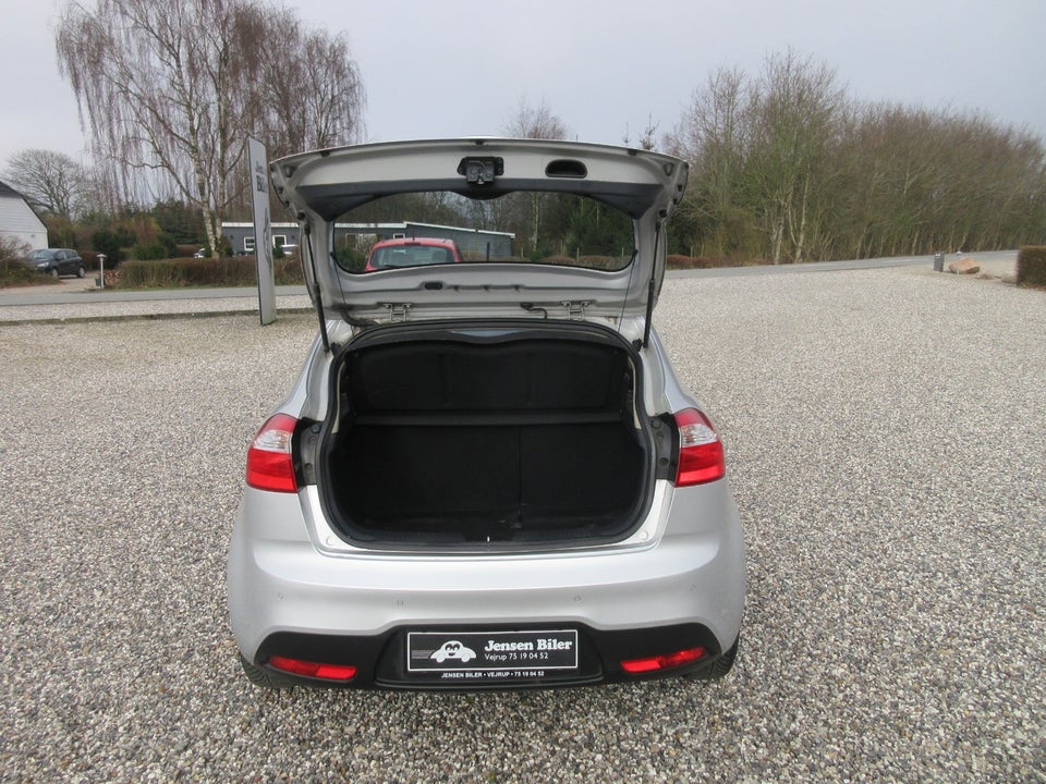 Kia Rio 1,2 CVVT Style+ 5d