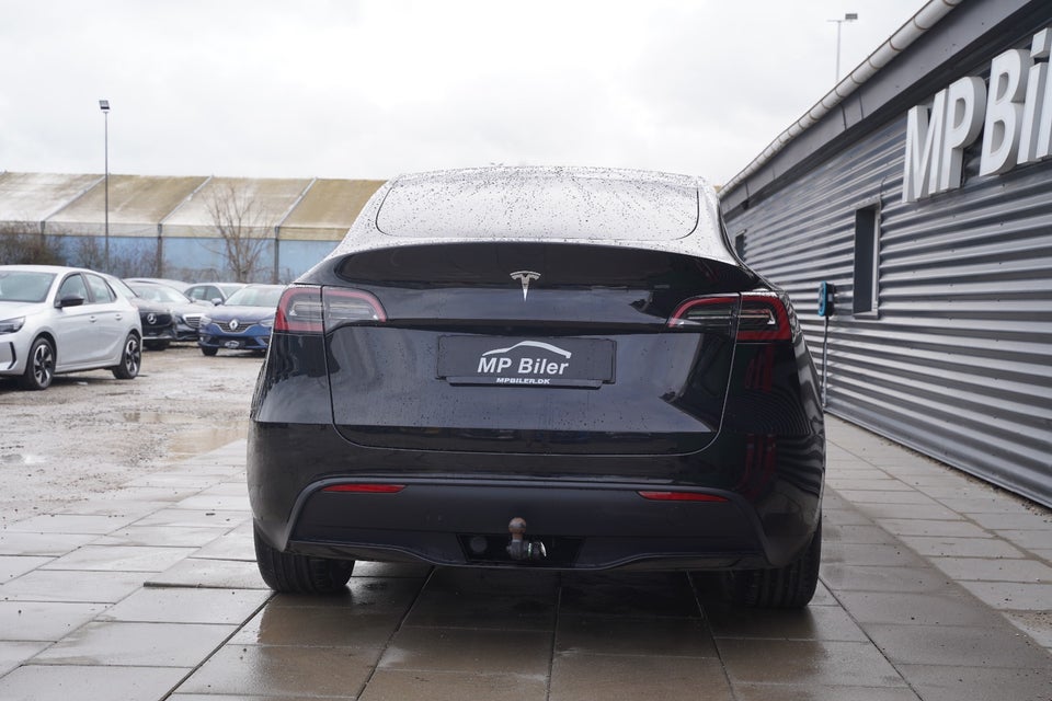 Tesla Model Y RWD 5d