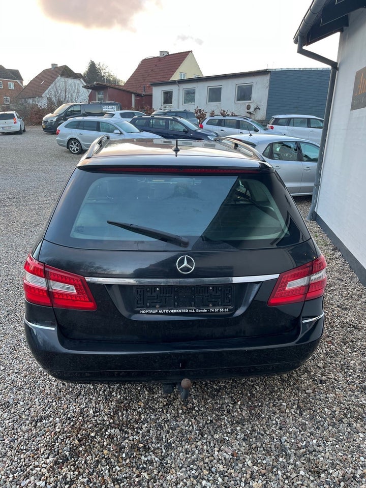 Mercedes E200 2,2 CDi stc. aut. BE 5d