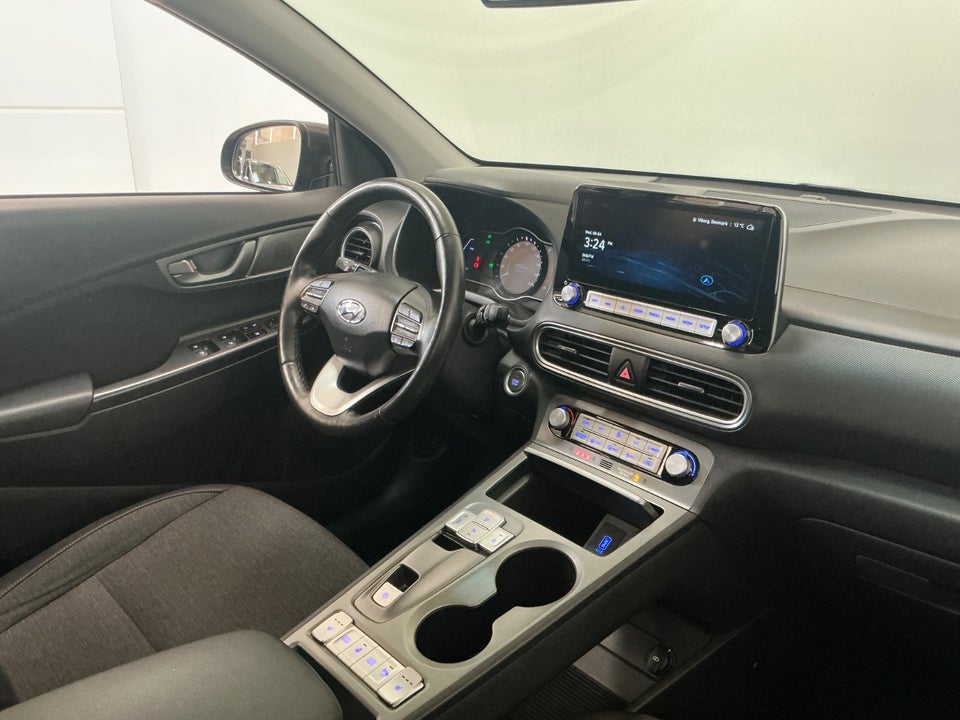 Hyundai Kona 64 EV Trend 5d