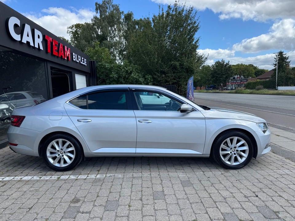 Skoda Superb 1,5 TSi 150 Style 5d