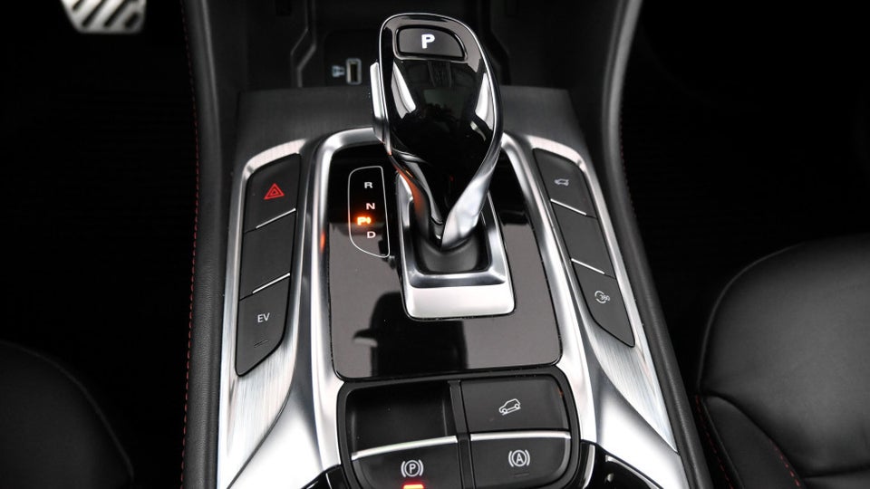 MG EHS 1,5 PHEV Luxury 5d