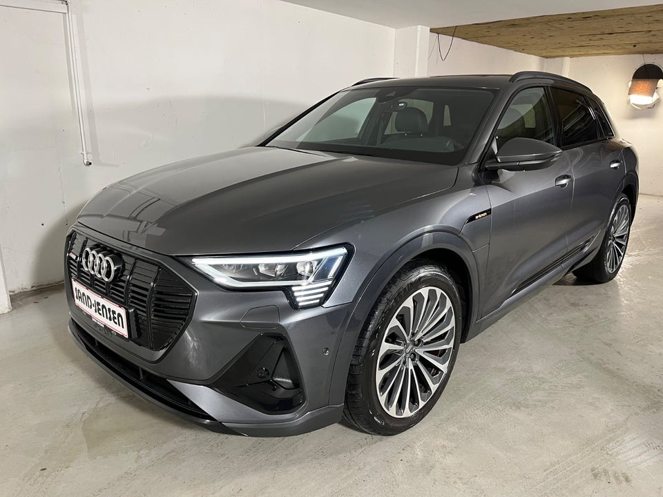 Audi e-tron 55 S-line quattro 5d