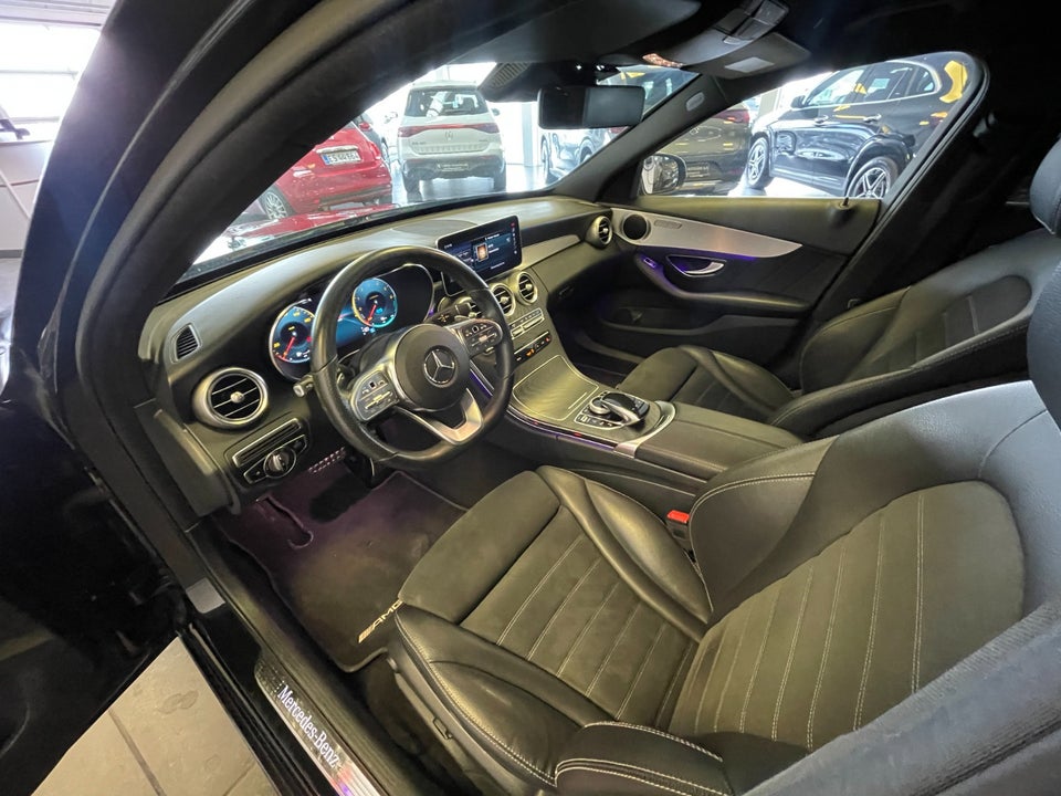 Mercedes C300 de 2,0 AMG Line aut. 4d